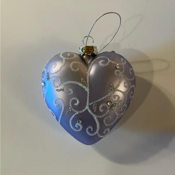 Carlton Cards Our Christmas Together 2005 ornament - Picture 3 of 7